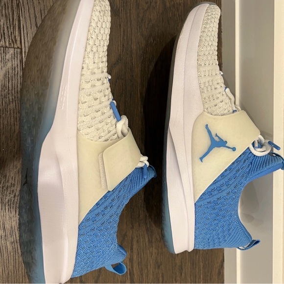 Men’s Nike Air Jordan Trainer 2 Flyer UNC Size 11 main image 8